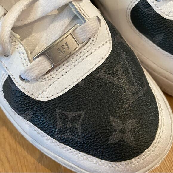 Nike Custom Air Force 1's Louis Vuitton Sneakers - Picture 3 of 8